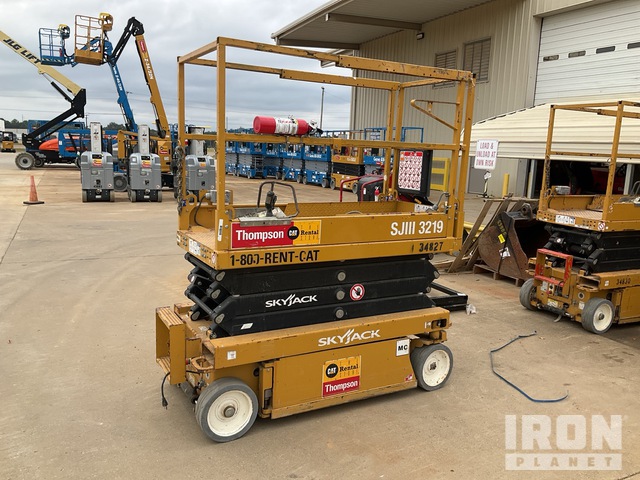 ELEVADOR TIJERA 2019 SKYJACK SJ3219E