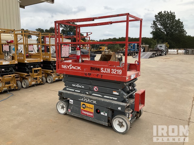 ELEVADOR TIJERA 2018 SKYJACK SJ3219E