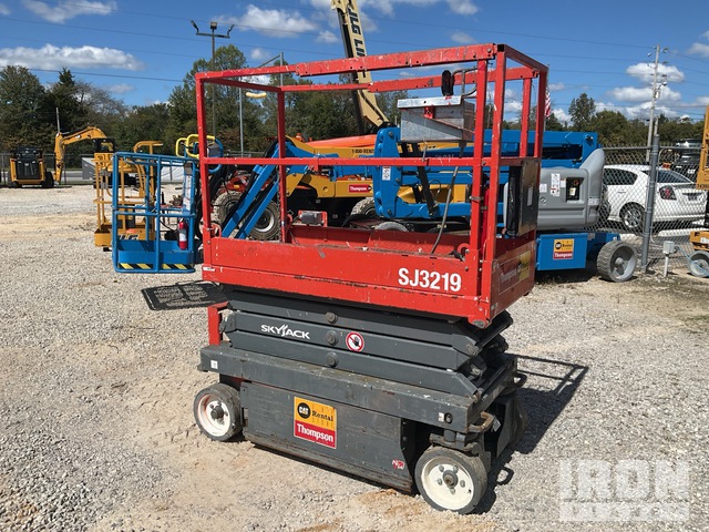 ELEVADOR TIJERA 2018 SKYJACK SJIII3219