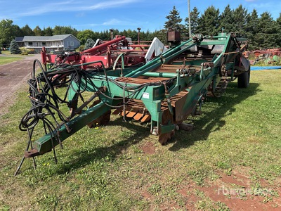 JE Clark 335 64 in Potato Windrower