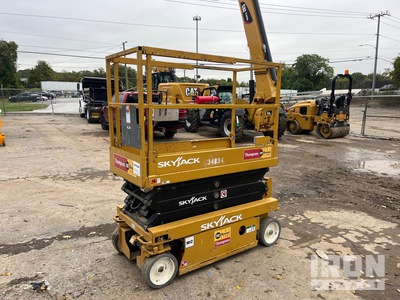 2019 Skyjack SJIII 3219 Electric Scissor Lift