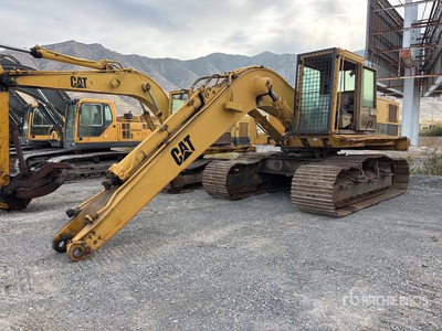 Cat 235C Tracked Excavator