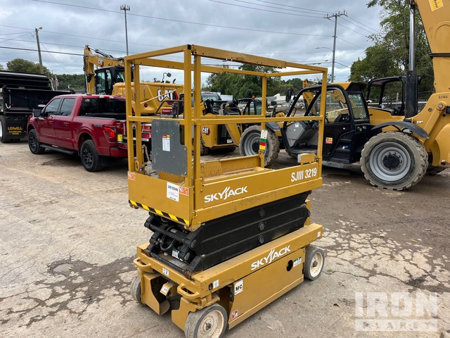 ELEVADOR TIJERA 2019 SKYJACK SJIII3219