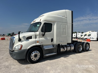 2018 Freightliner Cascadia 113 6x4 T/A Sleeper Truck Tractor