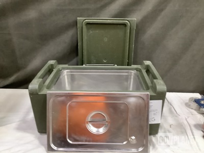 (10) Sint Plast Insulated Food Transport Containers