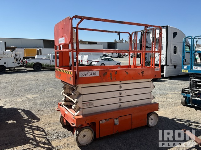 ELEVADOR TIJERA 2020 SNORKEL S4732E