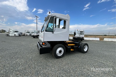 2016 Kalmar T2 4x2 Camión remolcador de plataforma