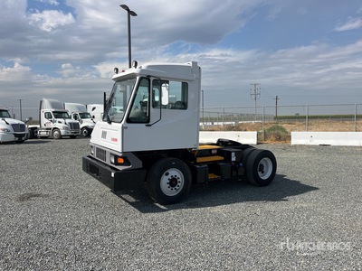 2016 Kalmar T2 4x2 Camión remolcador de plataforma