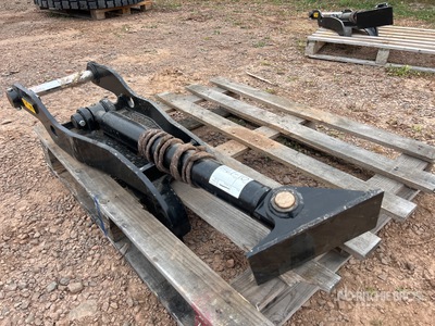 2025 Trojan 50 Hydraulic Excavator Thumb (Unused)