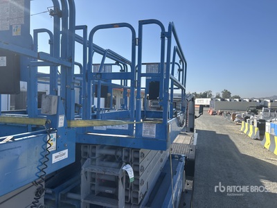 2018 Genie GS-3246 Scissor Lift