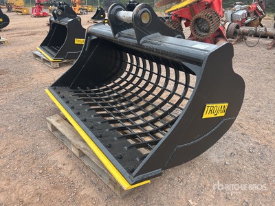 2025 Trojan 200 72 in Q/C Skeleton Excavator Bucket (Unused)