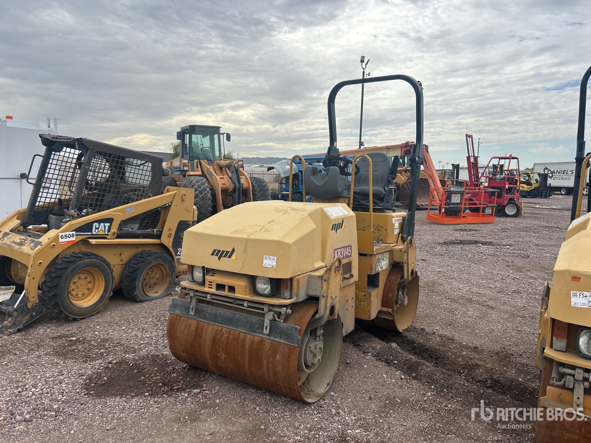 2009 Cat CB-24 Double Drum Roller (Inoperable)