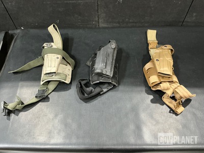 (30) Assorted Pistol Holsters