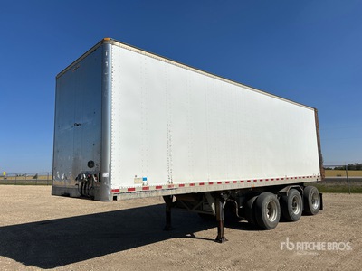 2011 Manac 94330108 28 ft x 102 in Tri/A Van Trailer
