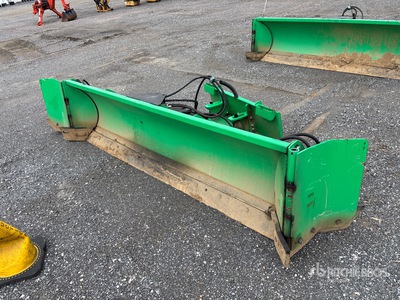 Snow Wolf QuattroPlow QP-126 Skid Steer Snow Pusher