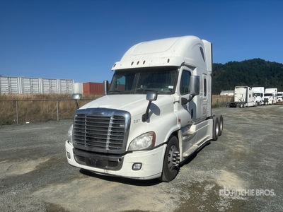 2017 Freightliner Cascadia 125 6x4 T/A Sleeper Truck Tractor