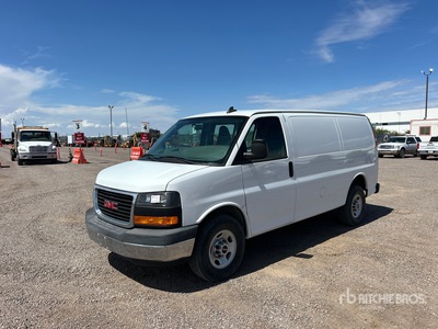 2021 GMC Savana 2500 Cargo Van