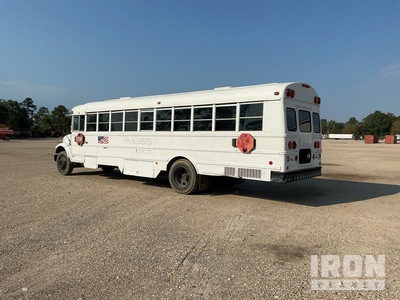 2001 International CE300 4x2 66-Seat Crew Carrier Bus