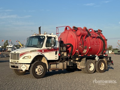 Burlington on 2007 Freightliner M2 106 6x4 Autocarro cisterna aspirazione