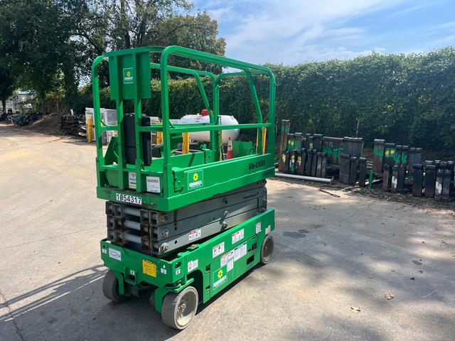 2017 Genie GS1930 Electric Scissor Lift