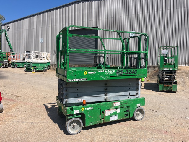 2014 Genie GS-3246 Electric Scissor Lift