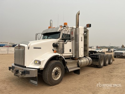 2021 Kenworth T800 8x6 Tri/A Sleeper Truck Tractor