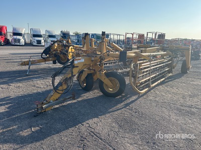 2006 Vermeer R2800 2 Rechen