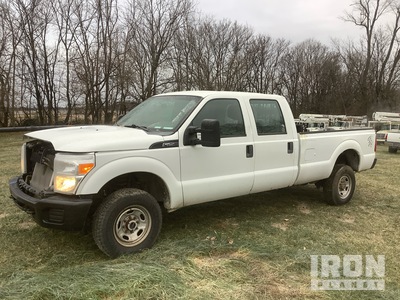 2011 Ford F-250 XL 4x4 Crew Cab Pickup