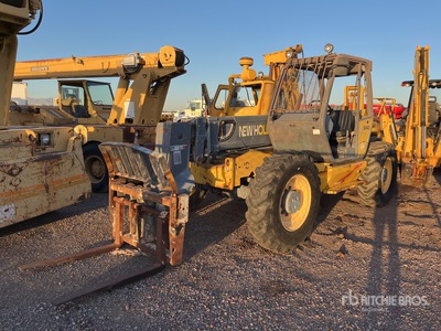 2000 New Holland LM840 を見 Telehandler (Inoperable)