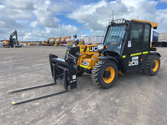 2023 JCB 525-60T4 Telehandler 2023 JCB 525-60T4 Telehandler