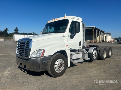 2008 Freightliner Cascadia 125 8x4 Tri/A Day Cab Truck Tractor