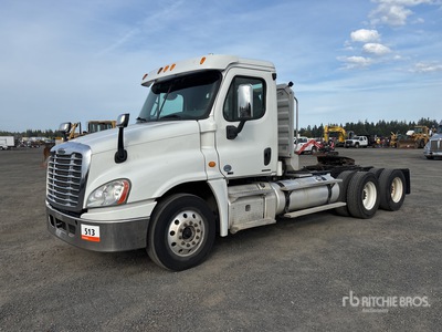 2012 Freightliner Cascadia 125 6x4 T/A Day Cab Truck Tractor