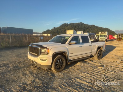 2018 GMC Sierra 1500 Denali 4x4 Crew Cab Pickup
