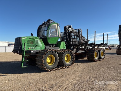 2014 John Deere 1910E 8x8 Log Forwarder