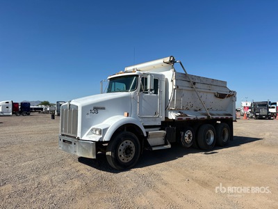1997 Kenworth T800 8x4 Tri/A Dump Truck