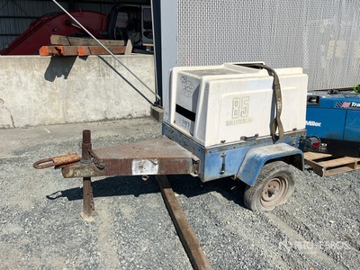 Sullair Mobile Air Compressor (Inoperable)
