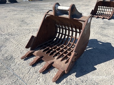 900 mm Q/C Skeleton Excavator Bucket - Fits 13 Ton