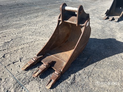 600 mm Q/C Digging Excavator Bucket - Fits 10 -15 ton