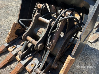 Q/C Excavator Grapple - Fits 8 Ton