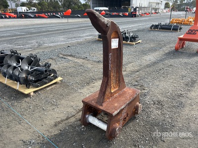TE Q/C Excavator Ripper - Fits 13 ton