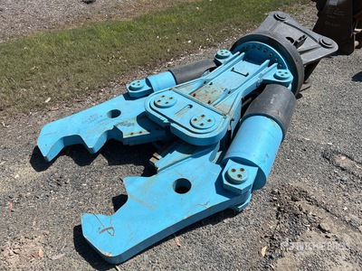 2024 Q/C Rotating Demolition Shear - Fits 20 ton
