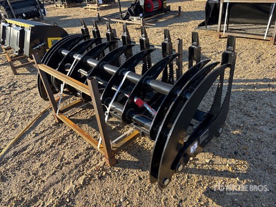 2025 GIYI GYCLG72C 72 in Log Skid Steer Grapple (Unused)