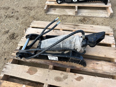 2025 GIYI GY-XJ3T 30 in Hydraulic Baggerdaumen - Fits Cat 3 ton (Unused)