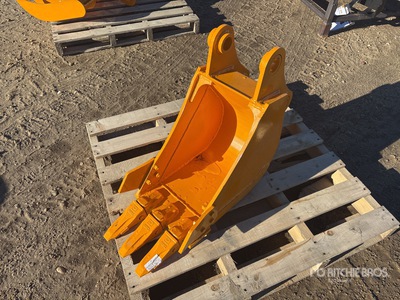 2025 GIYI GY-BK 12 in Digging Mini Excavator Bucket - Fits Cat 305 (Unused)