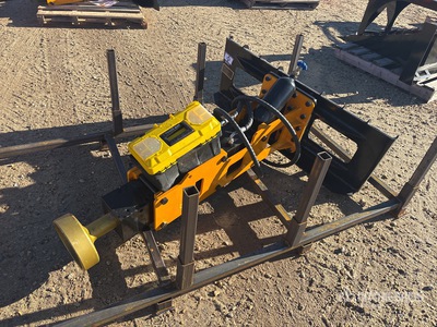 2025 GIYI GY-D680 Skid Steer Post Driver (Unused)