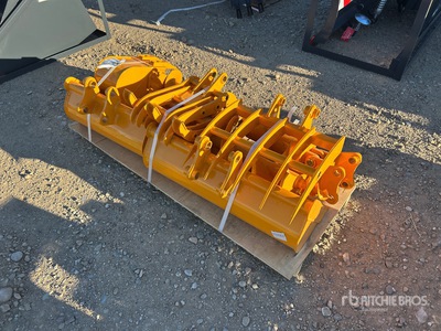 Quantity of (8) 2025 GIYI VCA-8 Excavator Attachments - Fits Cat 301 (Unused)