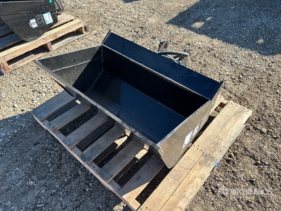 2025 GIYI GY-D5T 35 in Tilting Benna per escavatore - Fits Cat 3-5 ton (Unused)