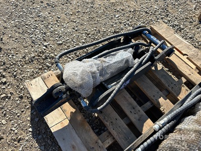 2025 GIYI GY-XJ3T 30 in Hydraulic Rostro per escavatore - Fits Cat (Unused)
