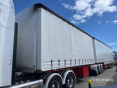 2002 MaxiTrans 7.6 m Tri/A B-Double Lead Tautliner Trailer