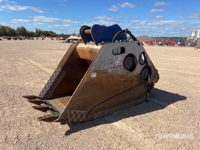 2018 GO Xcentric Crusher 1 m3 Godet Concasseur Excavator Crusher Bucket